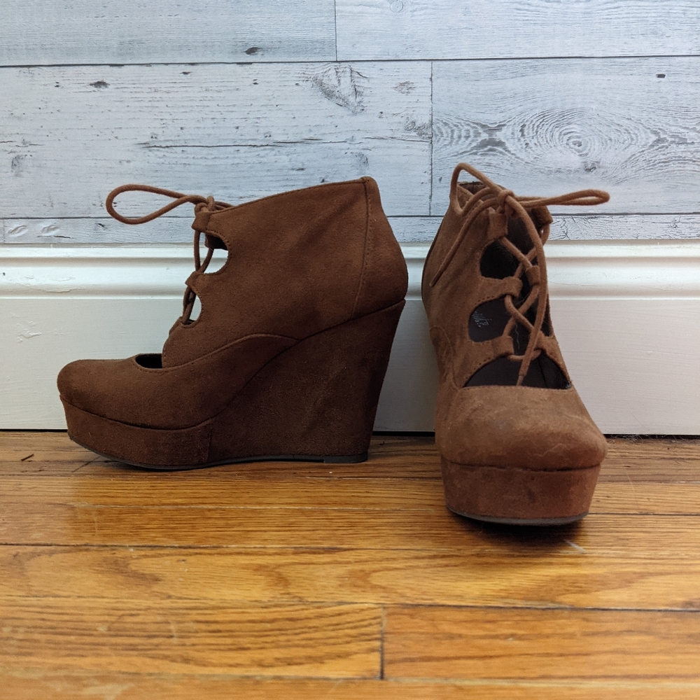 Lace Up Tie Wedges